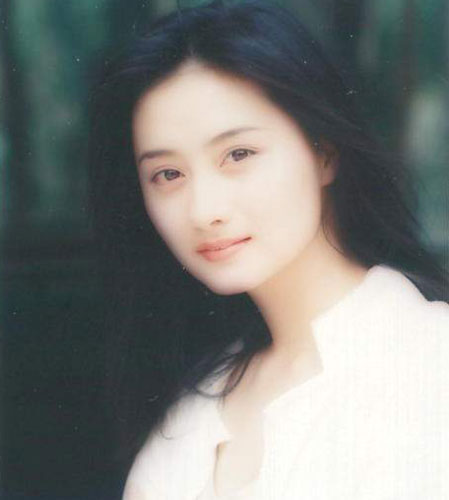 盤(pán)點(diǎn)娛樂(lè)圈的天然美女們