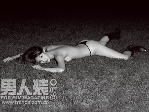 足球寶貝走紅潛規(guī)則 丑聞扒不斷