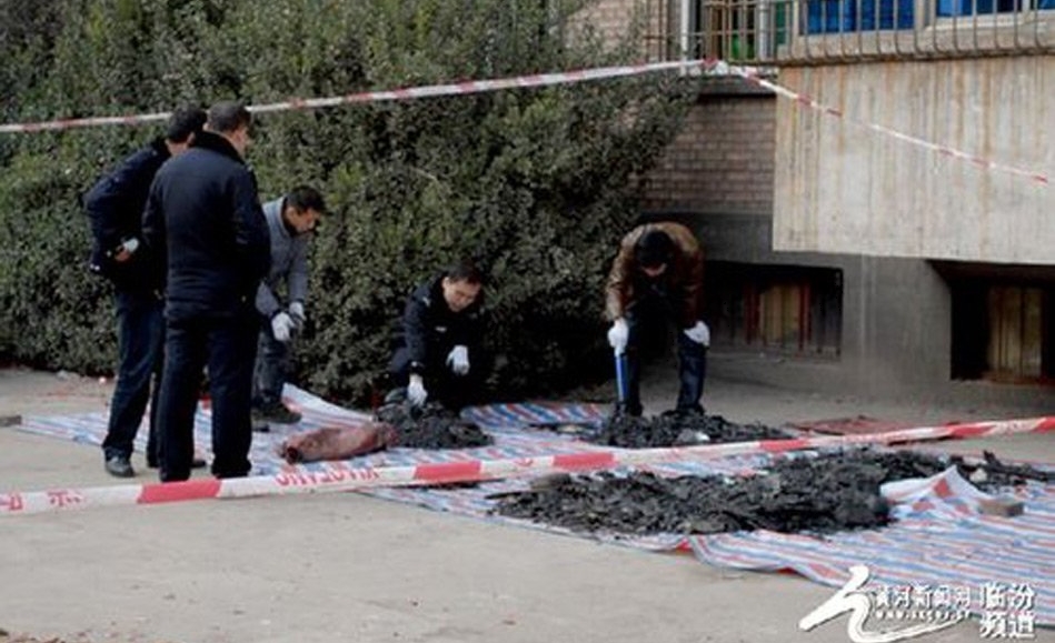 山西一地稅局家屬院爆炸 官員女兒?jiǎn)噬? 山西一地稅局家屬院爆炸 官員女兒?jiǎn)噬?