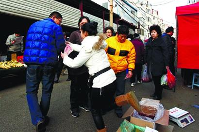 紅棗媽媽淘寶訂單量加大 遇坎求助網(wǎng)店高手 紅棗媽媽淘寶訂單量加大 遇坎求助網(wǎng)店高手