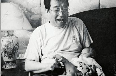 李雙江老來(lái)得子。