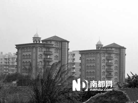 陸幟然的6層別墅與另一商人的別墅建在一起。(網(wǎng)絡圖片)