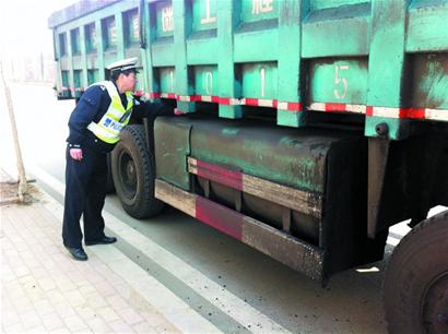 風(fēng)聲緊，大貨集體“趴窩”歇腳