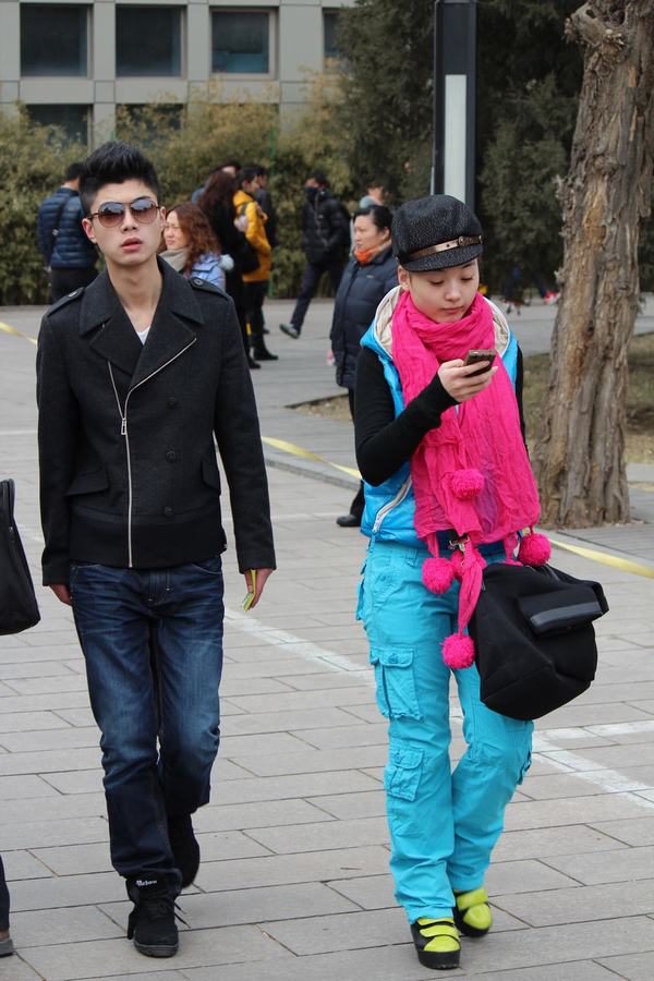 北影放榜日藝考群芳斗艷 時(shí)裝秀素顏秀誰(shuí)才是未來(lái)之星