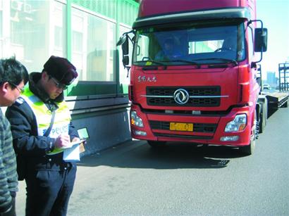 大貨想上高架路？沒門！