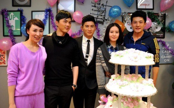 劉詩詩慶生現(xiàn)場照曝光