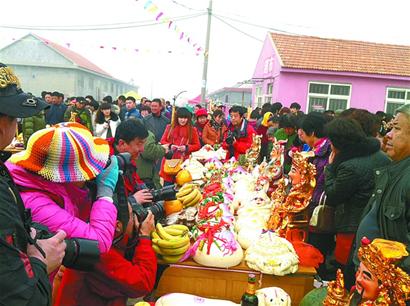 祭海節(jié)后船老大不出海 養(yǎng)殖收入是野捕十倍 祭海節(jié)后船老大不出海 養(yǎng)殖收入是野捕十倍