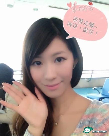 非誠(chéng)勿擾空姐吳子恩生活照