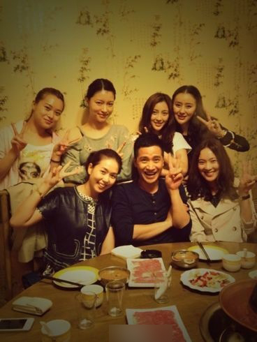 還原一個(gè)真實(shí)的明星 誰最會賣萌