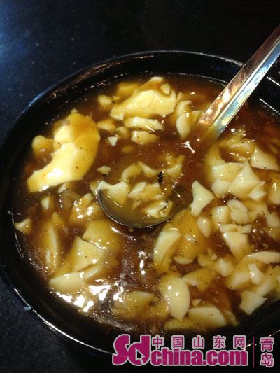 '味為先'豆腐腦舀出蒼蠅 消費者疑衛(wèi)生不達標(biāo)