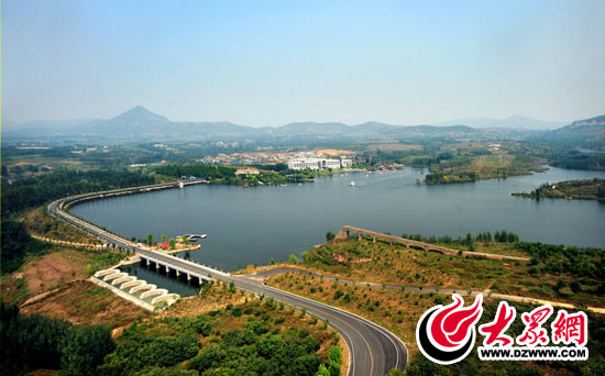 萬紫千紅景區(qū)。