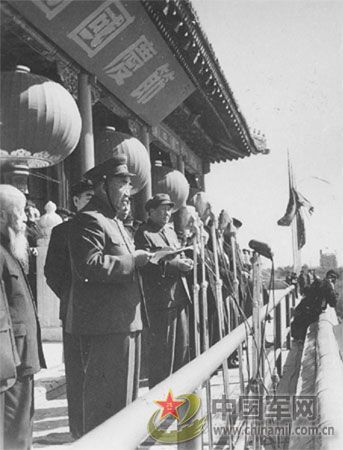 1950年國(guó)慶1周年閱兵