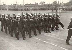 1949年開國(guó)大典閱兵(組圖)