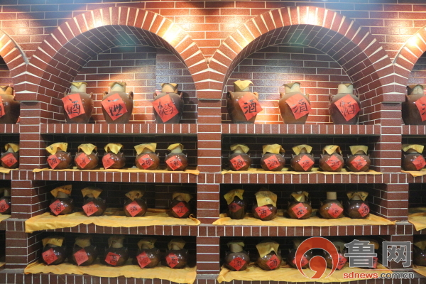 花冠集團(tuán)：實實在在做人 認(rèn)認(rèn)真真釀酒