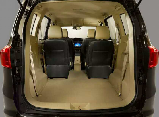 5萬元只能買微面？入手七座MPV英致727享商務(wù)感受1